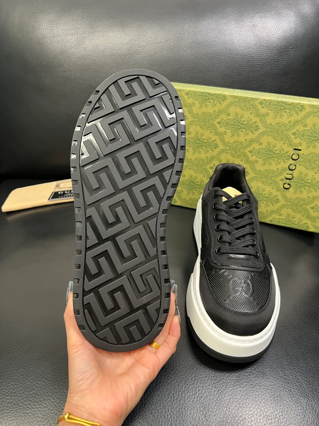 Men's shoes 💰840 Gucci high quality top crafts Gucci counter new original factory configuration, imported cowhide fabric from Italy, imported cowhide lining, breathable and comfortable, sole: original factory special supply original sole super comfortable, original factory and single goods, welcome to compare, code number 38-44 (customized 45 46)